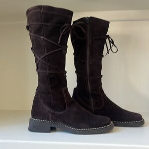 Ravella suede boots